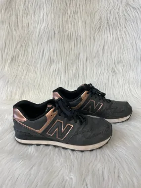 Black Shoes Athletic New Balance, Size 8.5